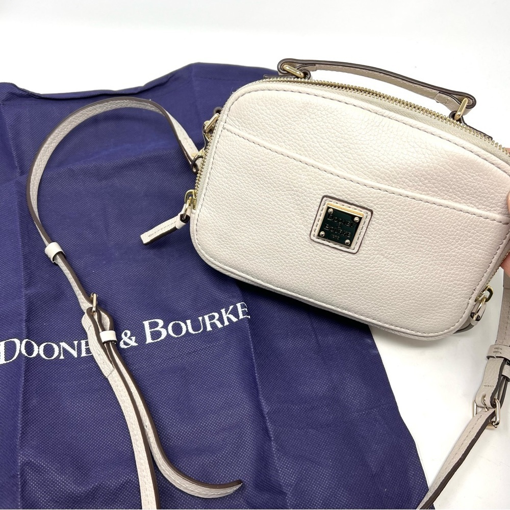 Dooney & Bourke NWOT Belvedere ambler crossbody bag - Picture 2 of 9